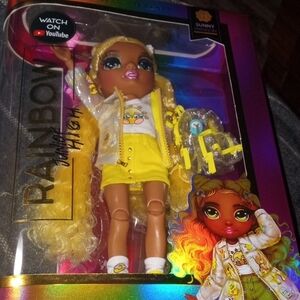 MGA RAINBOW JUNIOR HIGH "SUNNY MADISON"  FASHION DOLL SERIES 1 - NEW